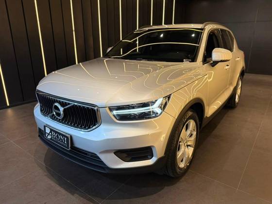 VOLVO XC40 2.0 T4 GASOLINA GEARTRONIC VOLVO XC40 2.0 T4 GASOLINA GEARTRONIC
